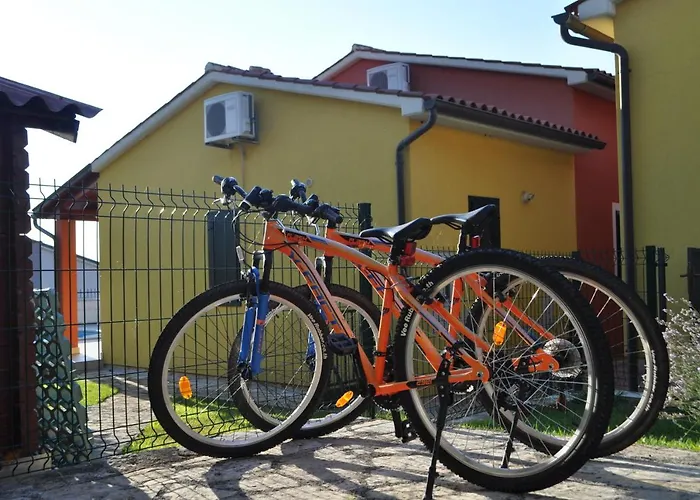 Kamenjak Volme, Cousy House With Pool Vila *